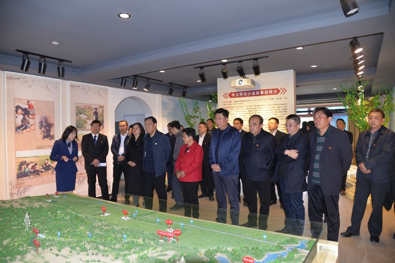 中共靖边县委常委班子主题教育"我的初心使命"先进典型报告会举行