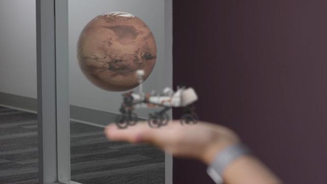 这家小公司解决了AR界一大难题:虚拟层面变焦功能