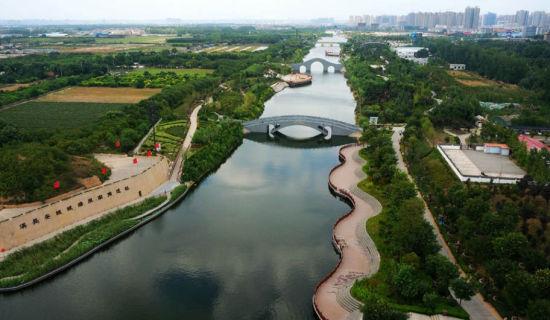 汉城湖公园林带 图/@康康先锋