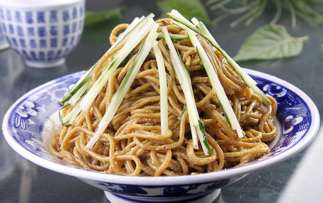 温泉暖身美食暖胃 老陕初冬去哪儿浪