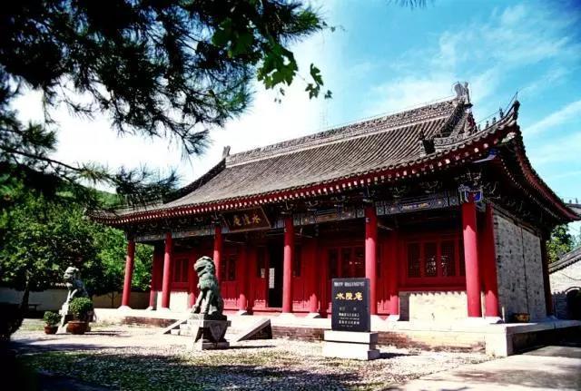 盛夏在此邂逅清凉 美食与美景让你一眼就爱上