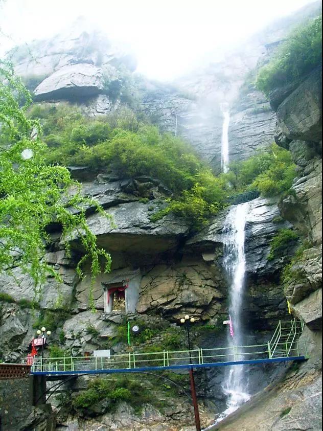 盛夏在此邂逅清凉 美食与美景让你一眼就爱上