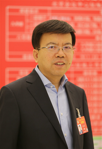 张义光委员：企业“走出去”应整合优势资源 实现抱团出海