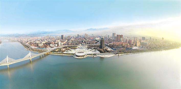 勉县县城沔水湾全景.通讯员 唐鹏摄