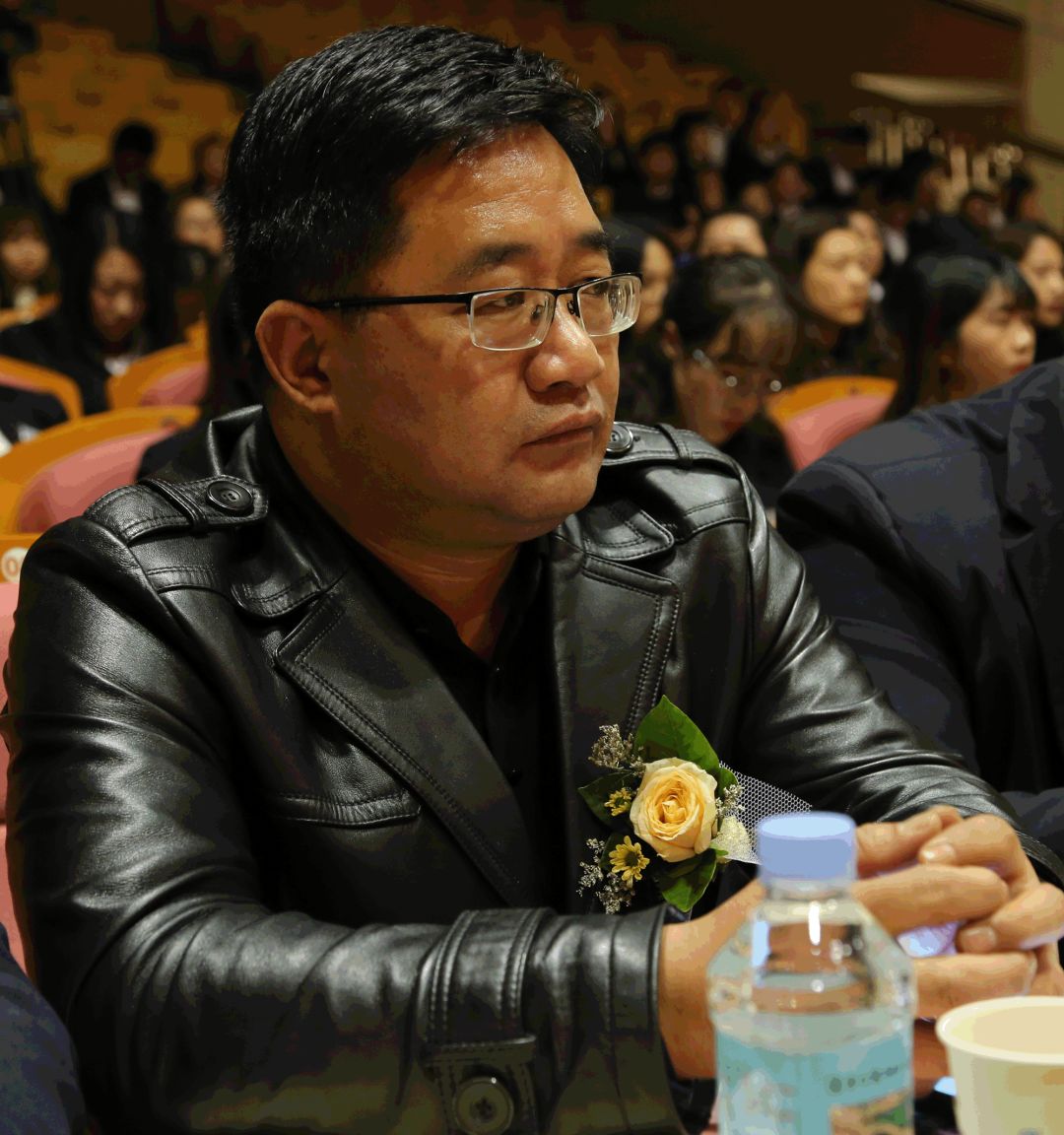 集团招生就业部副部长,西北职专校长冯昕