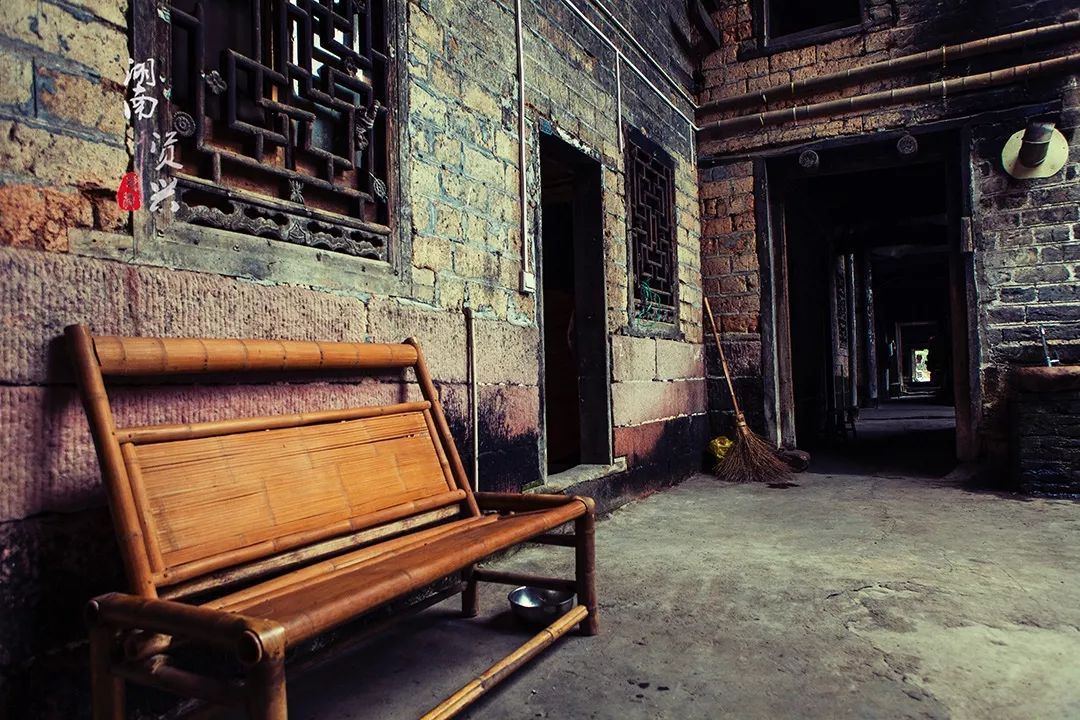 这个百度都搜不到的古寨，流淌着山水之间的诗意