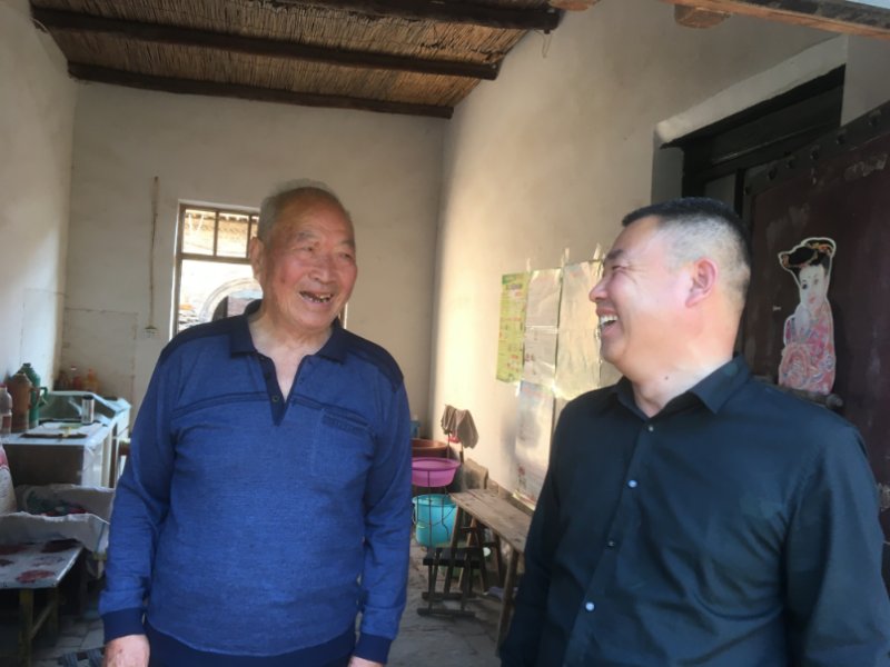 笑容,是最好的回馈——大荔县安仁镇党委副书记马君伟的扶贫故事