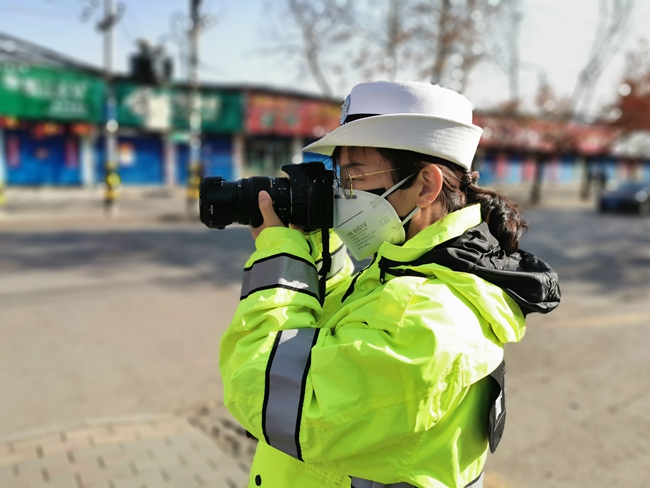 盛开在交通安全宣传战线上的"警花" ——铜川市公安局交通警察支队二