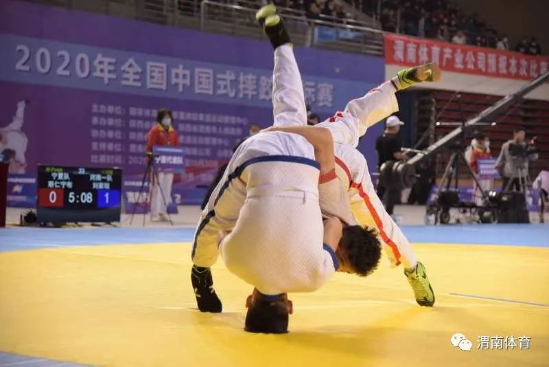 相约十四运著名教头王彦会呼吁请高度重视中国式摔跤现象