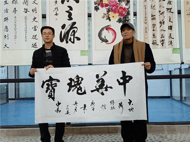 "中华母亲节城市联盟"探源之行在甘肃顺利接棒