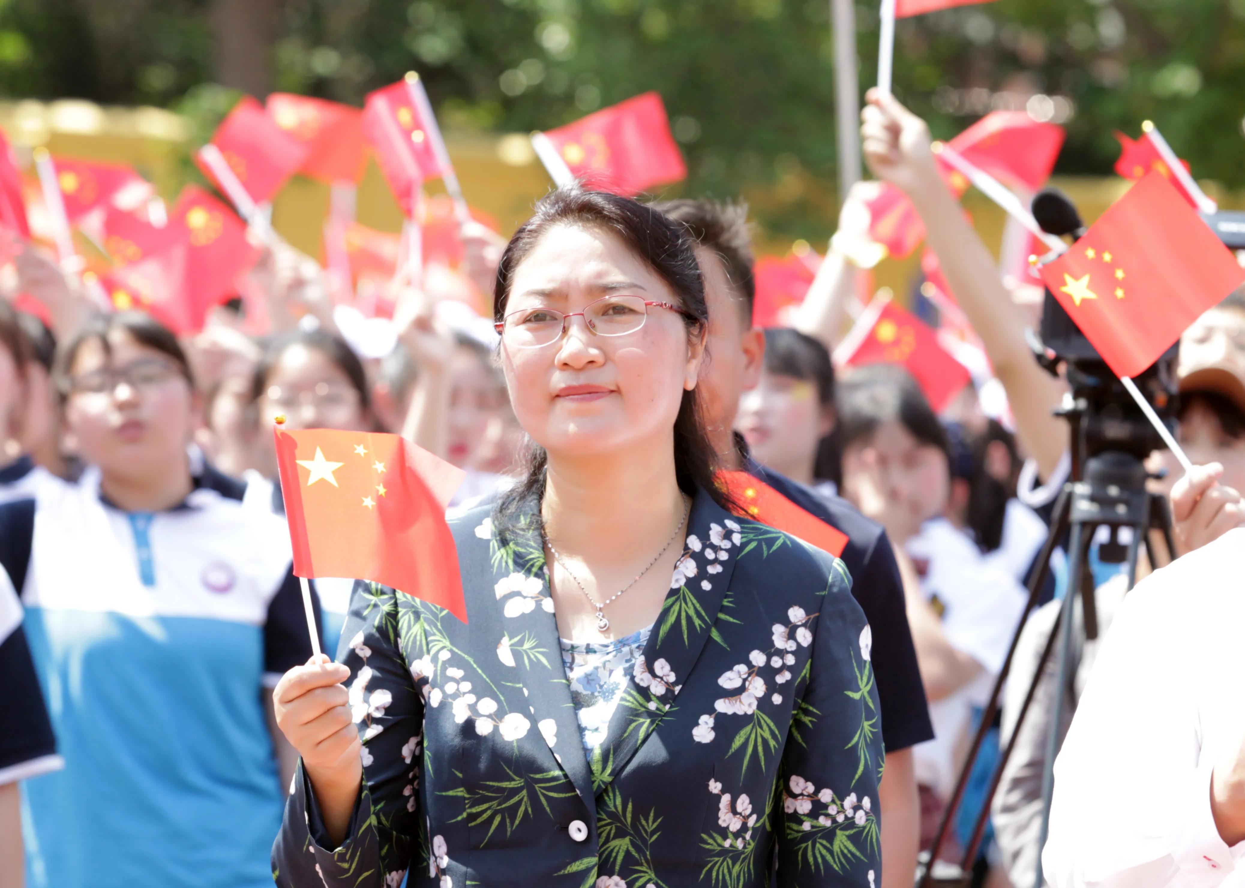 圓夢百年啟航二曲 周至二曲中學校園科技文化藝術(shù)節(jié)匯報演出舉行