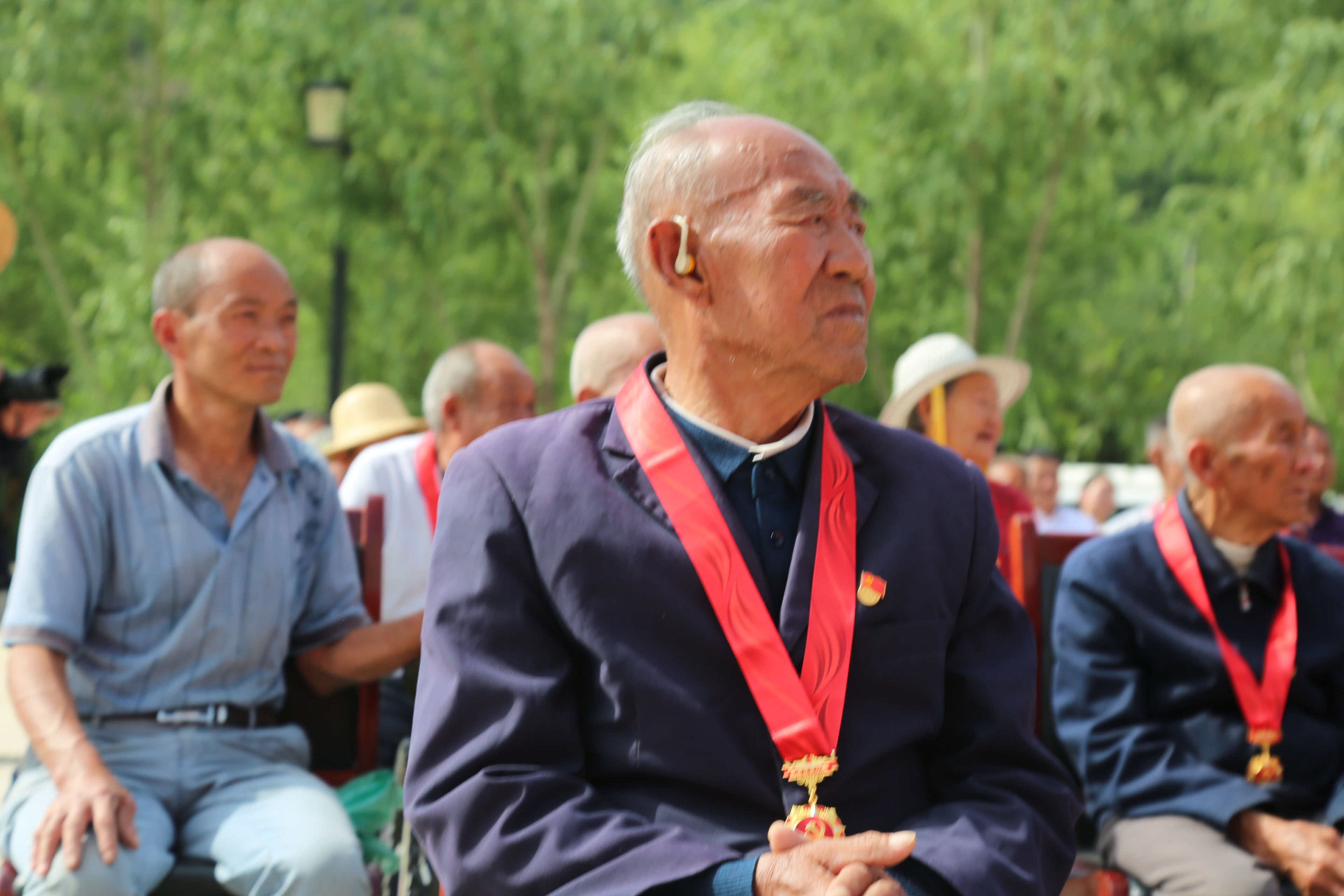 延川县文安驿镇镇长图片