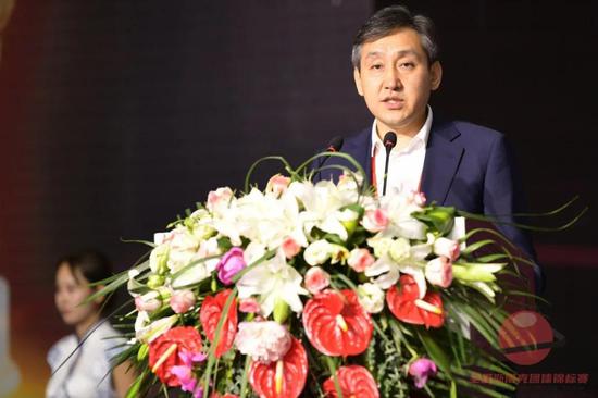 陕西省体育局副局长张王平致辞