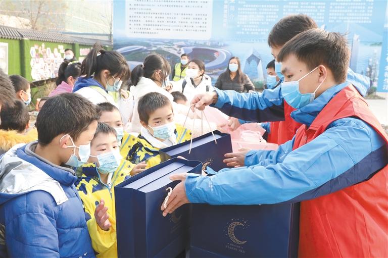 关爱温暖寒冬(图1)