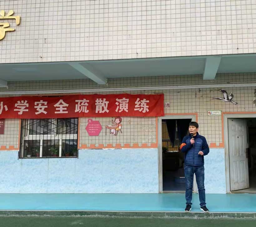 环城西路小学图片