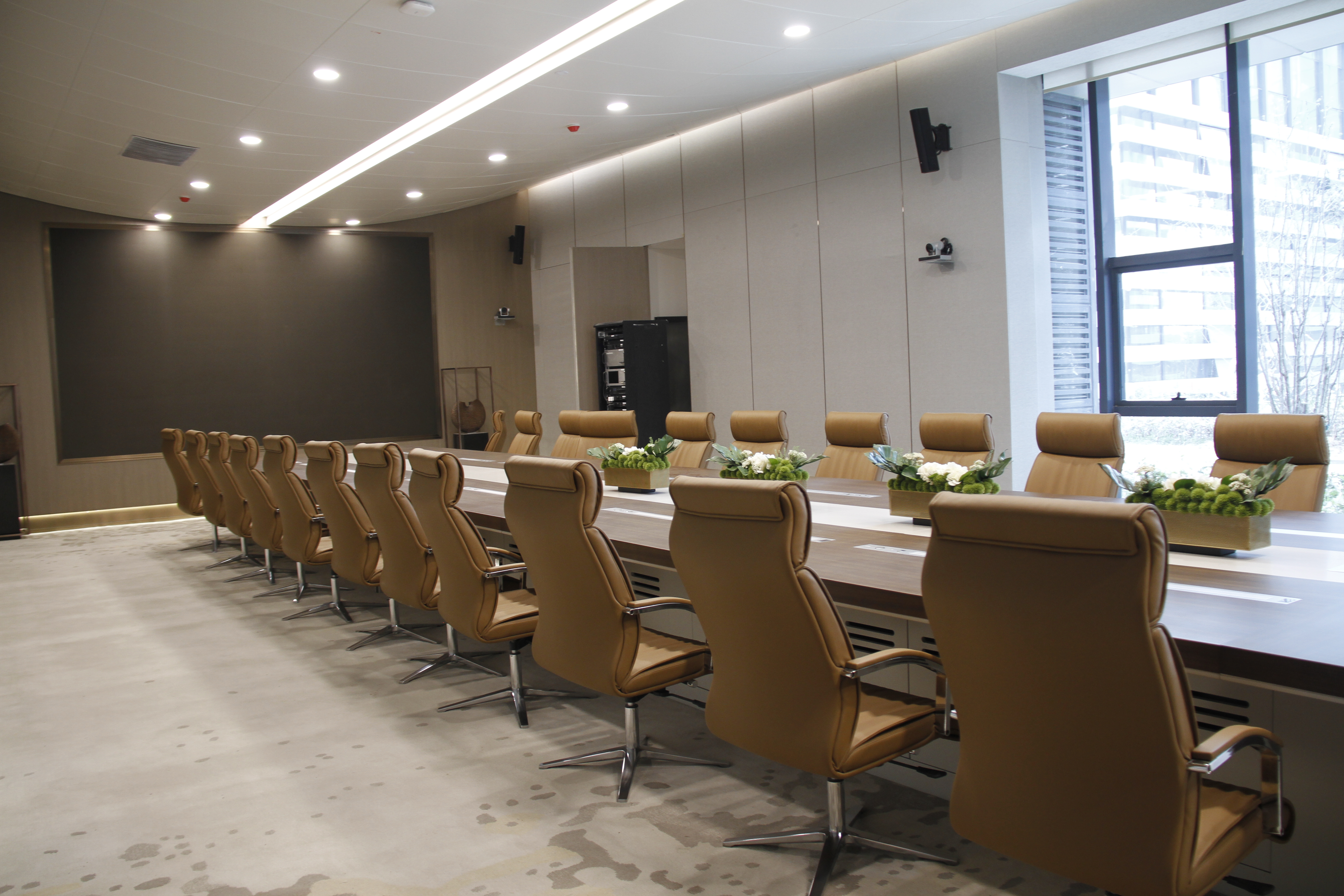 西安高新重点项目建设如火如荼