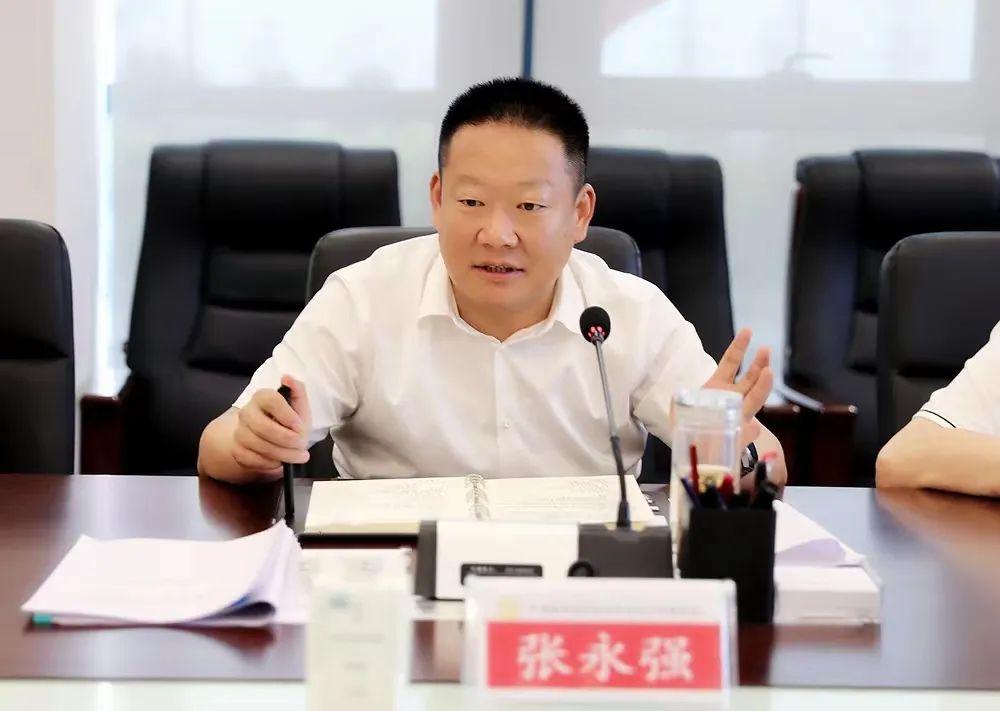 7月11日下午,咸阳经开区党工委副书记,管委会主任张永强主持召开咸阳