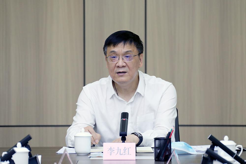 李九红认清形势持续用力毫不放松坚决把防输入强管控抓到位