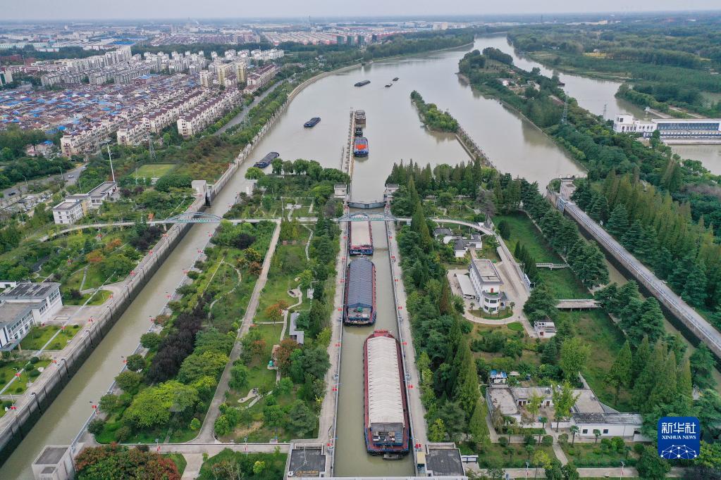 世界上最长的人工运河是(世界上最长的人工运河是京杭大运河)