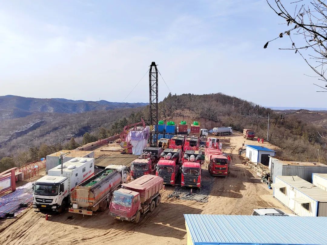 延长油田公司富县采油厂抓安全促生产强管理提效益