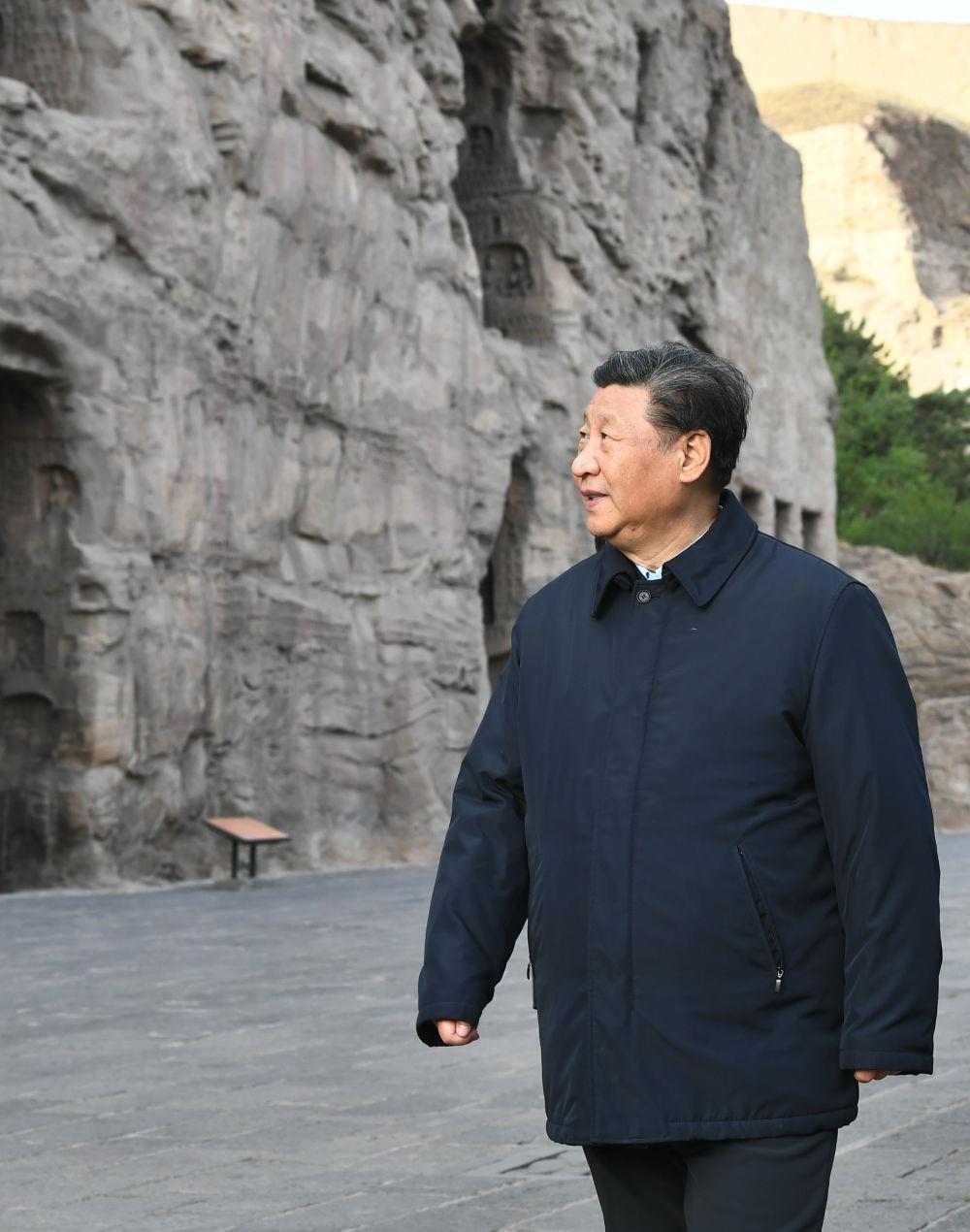 把中华文化瑰宝保护好、传承好、传播好