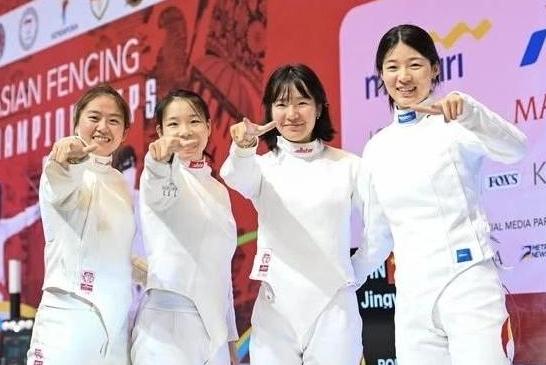 2025擊劍亞錦賽落幕 中國隊女重團體登頂