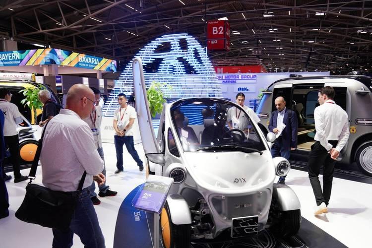 中国科技创新为何如此迷人？海外自媒体博主这样说