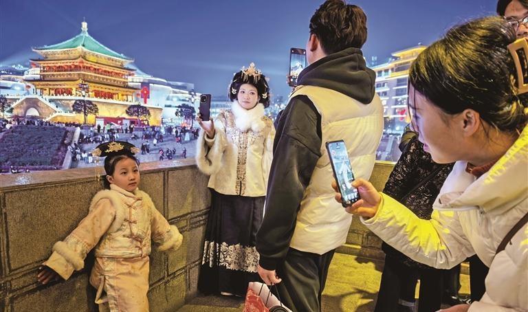 陕西文旅   “马”力全开