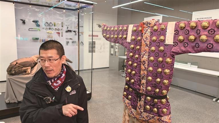 文物焕新彩 匠心守遗珍