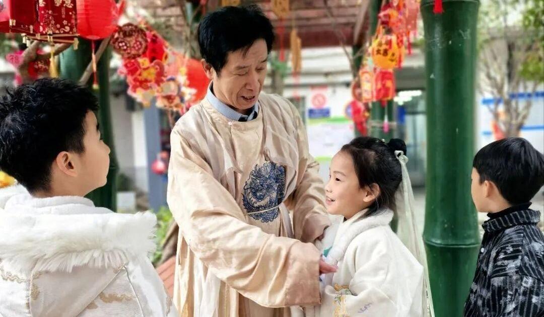 春风里，少年归