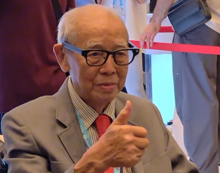 连逛70年！98岁老人说：每一届广交会都有新东西学